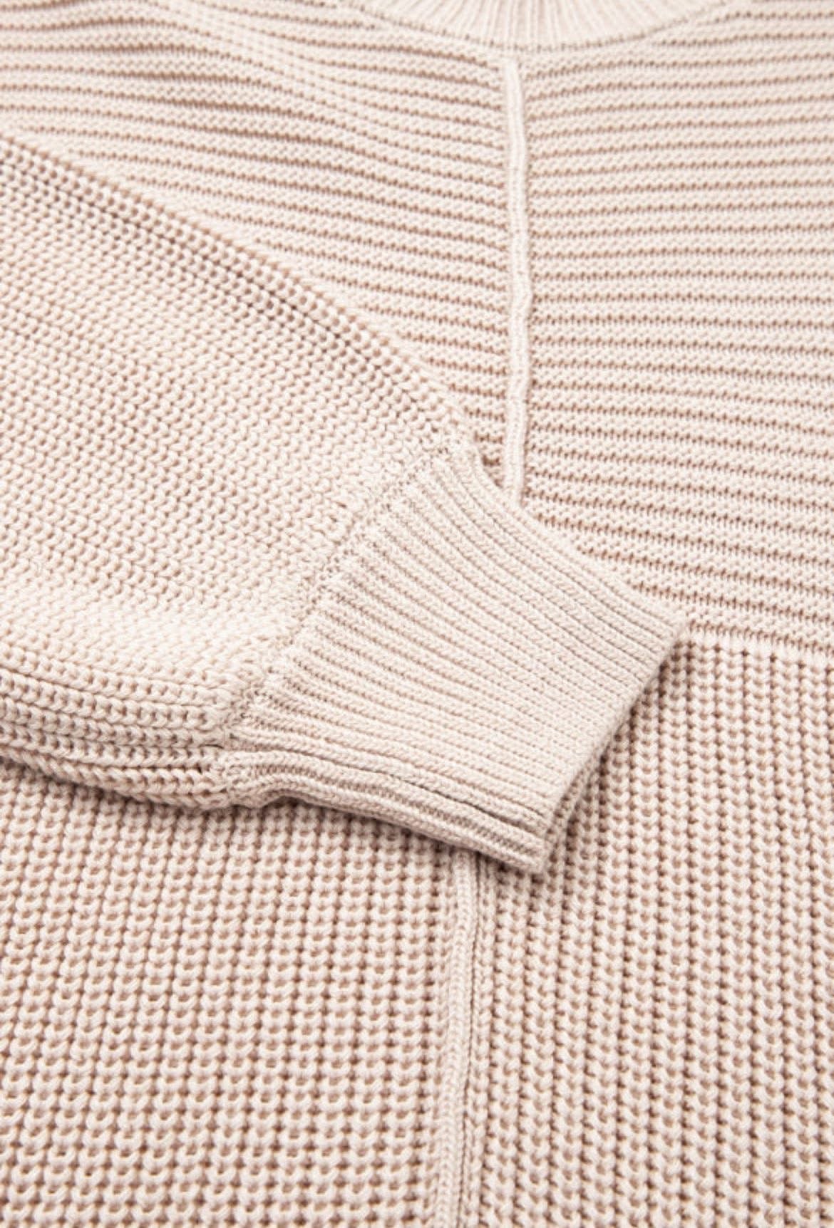 Cozy Puff Sleeve