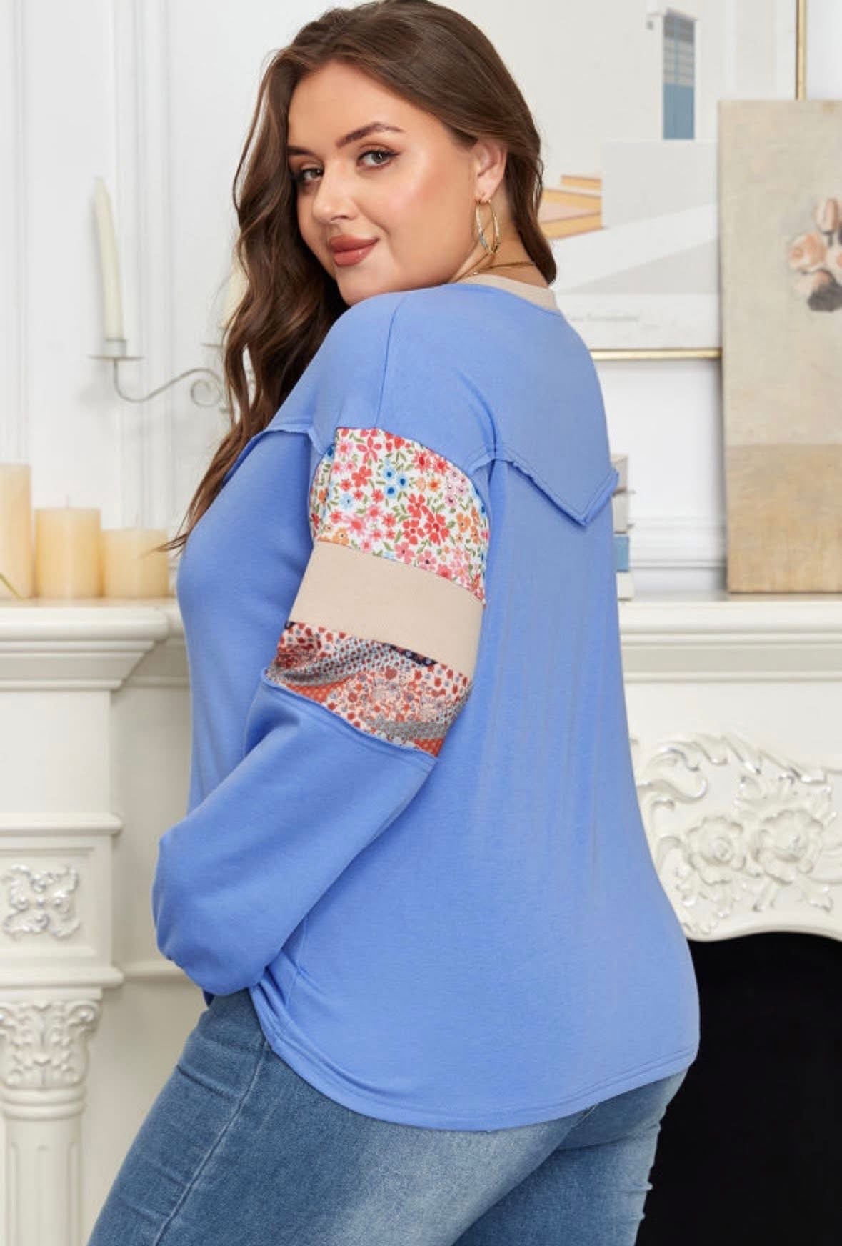 Curvy Floral Sleeve Top