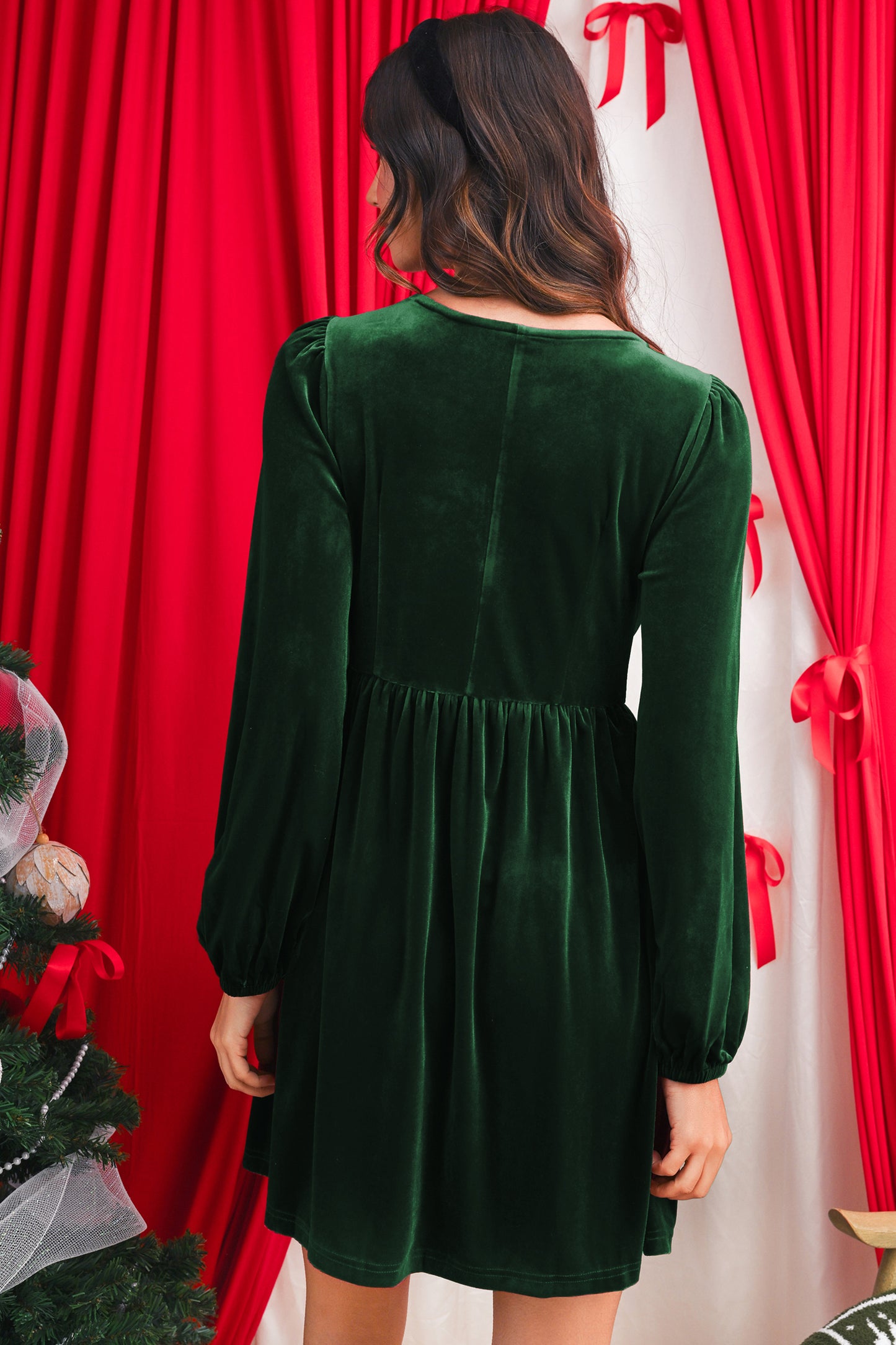Evergreen Bowknot Decor High Waist Velvet Mini Dress