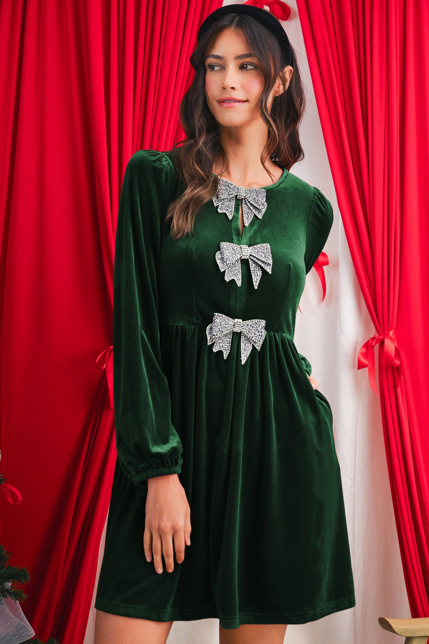 Evergreen Bowknot Decor High Waist Velvet Mini Dress