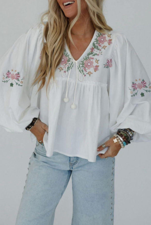 Flower Lace Up